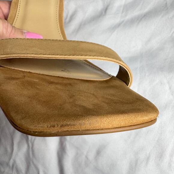 Steve Madden Women's sz 8.5 M Tan 4 inch Square Heel Ankle Strap Square Toe - Picture 10 of 13